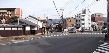 yamasina-s-higasiyama-s.jpg